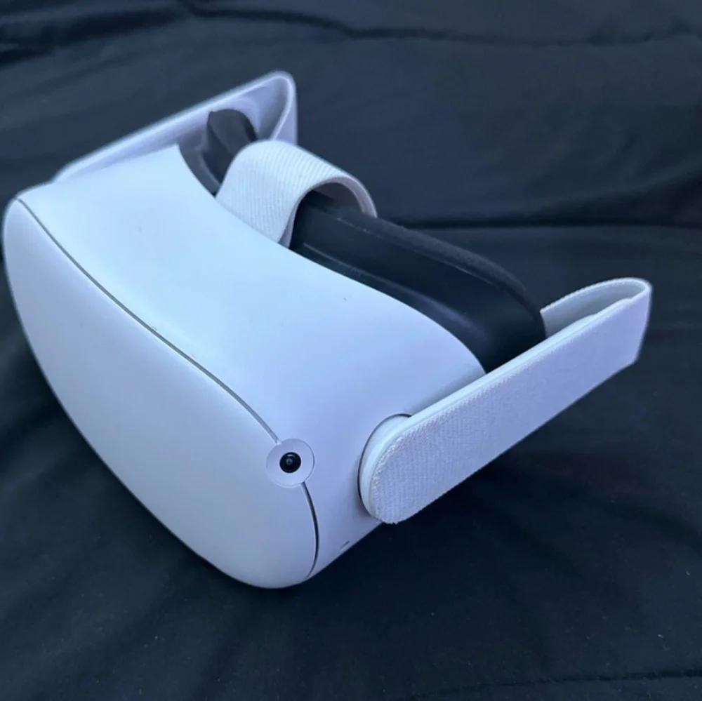 Oculus Meta Quest 2 & TopCube carry case - 256GB